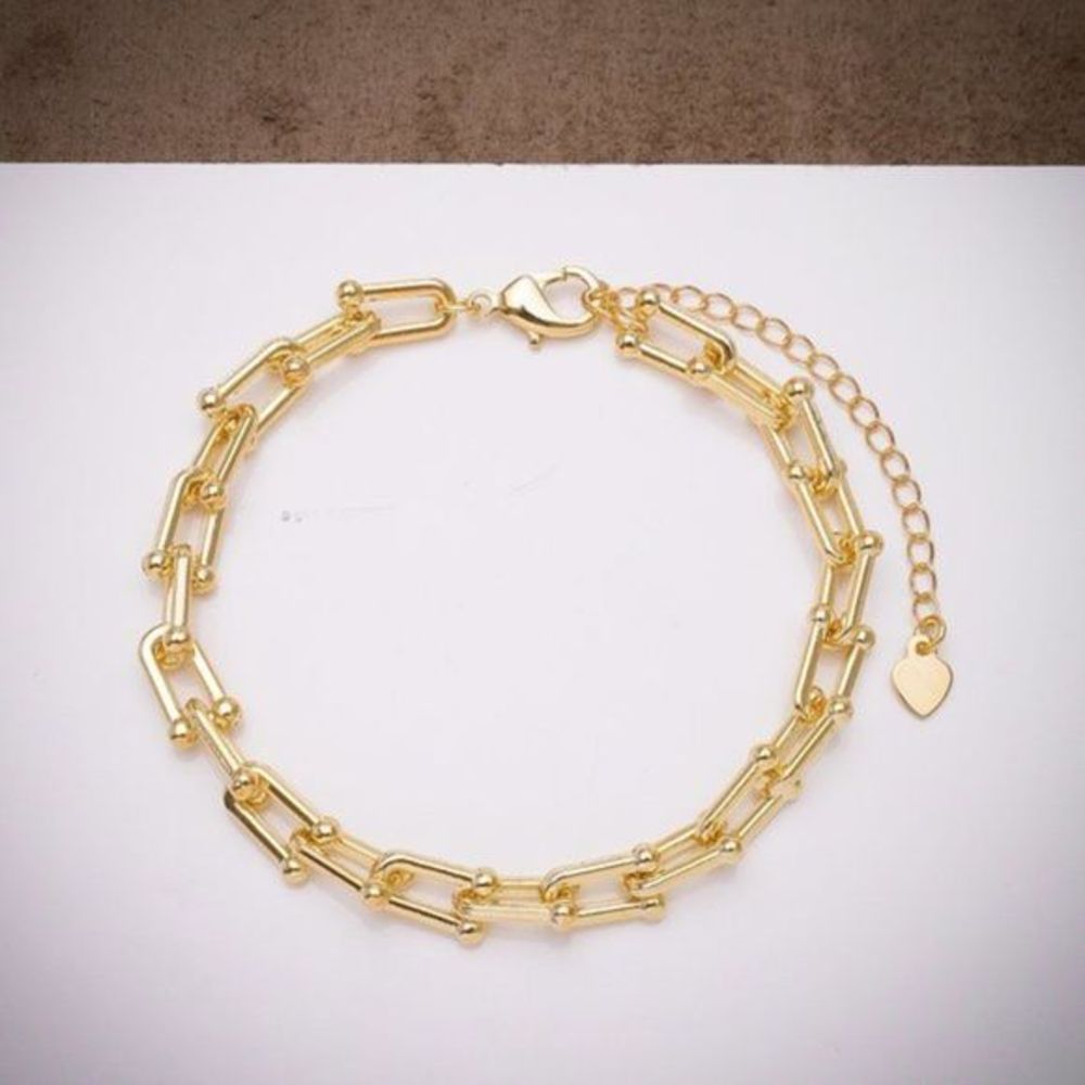 Gold Filled Horseshoe Link Chain Bracelet
